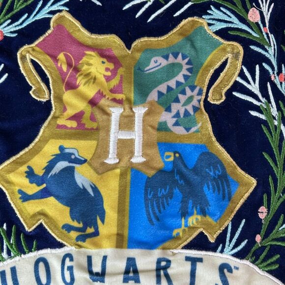 Harry Potter Blue Velvet Embroidered Hogwarts Zippered Christmas Pillow Cover - Picture 2 of 9